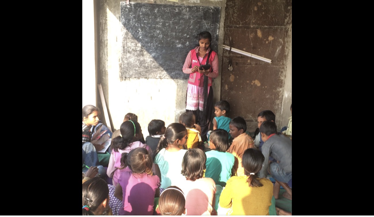 An Udbodh fellow teaching her class